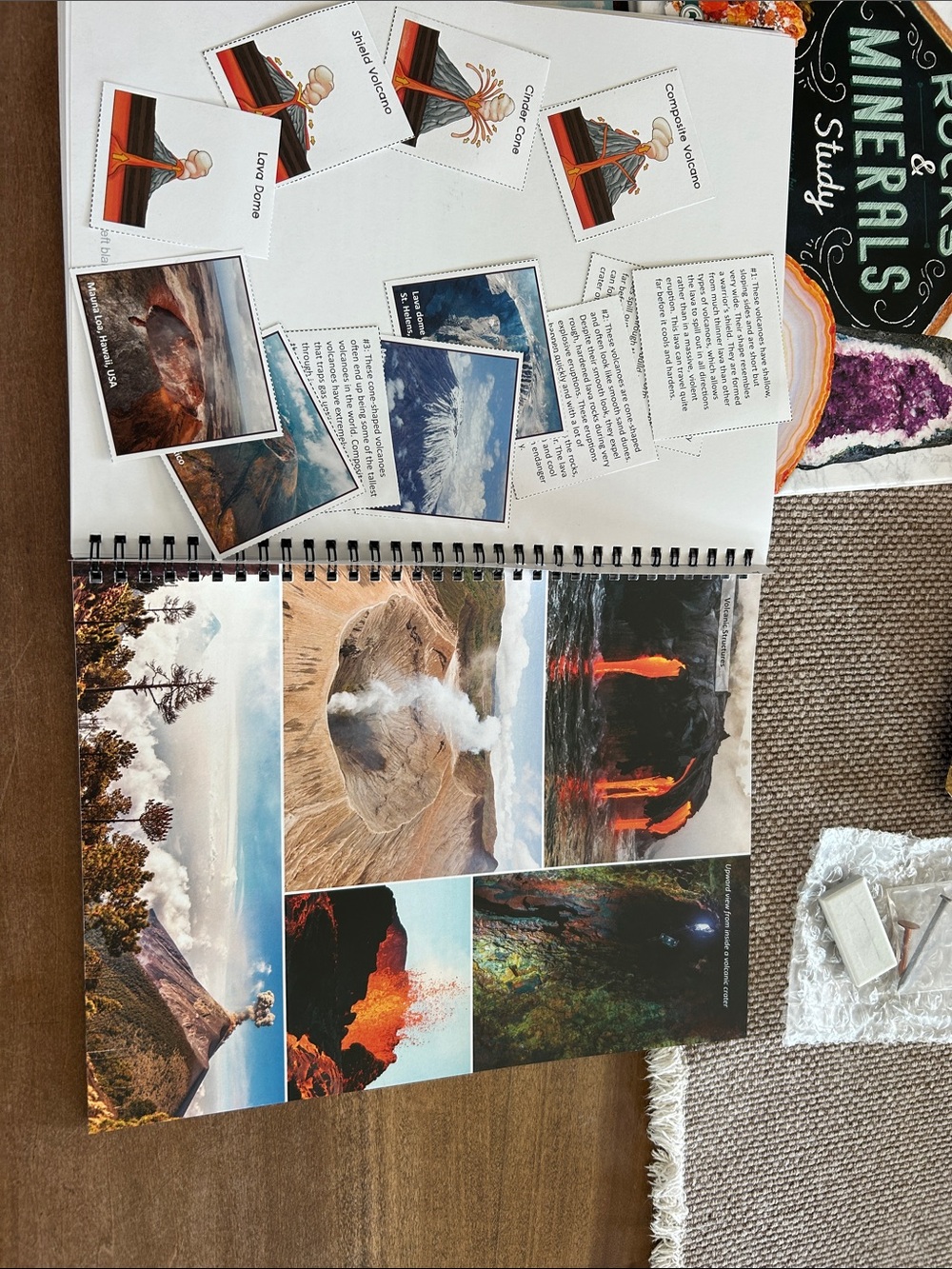 The Good And The Beautiful Geology Course kit - Picture 2 of 13